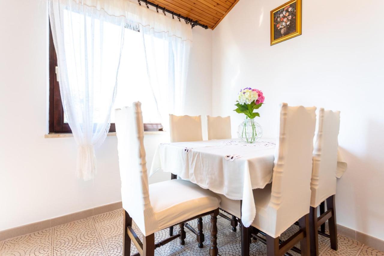 Marica Apartment *