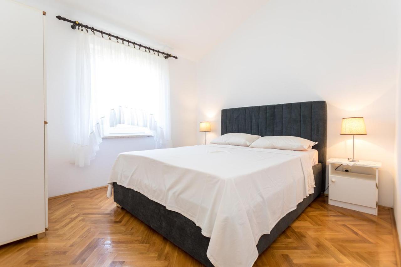 Apartment Marica *